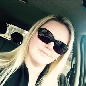 Meet your Posher, Lacey